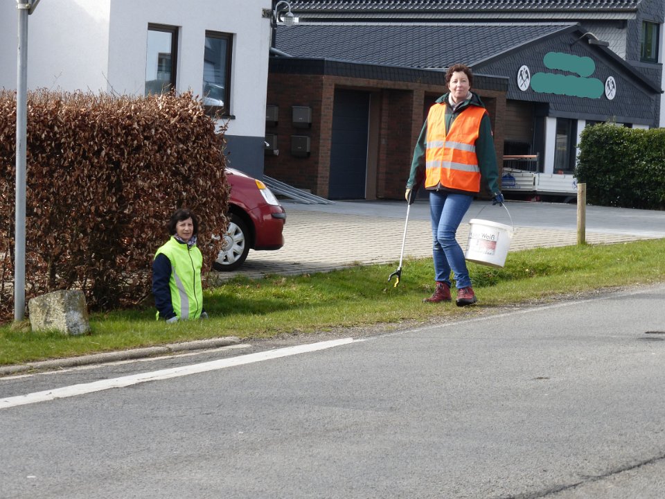 Dorfsaeuberung 2016 (37)